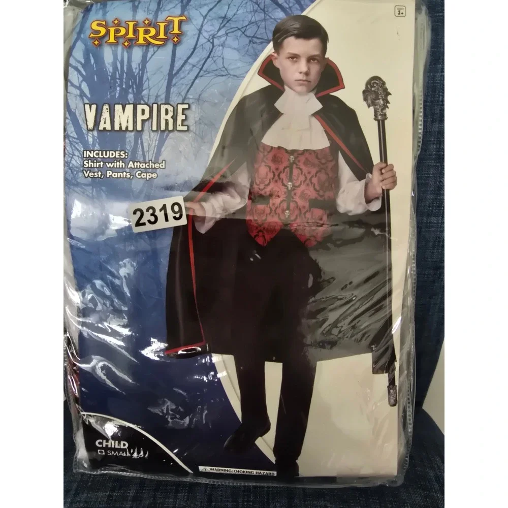 Spirit halloween vampire